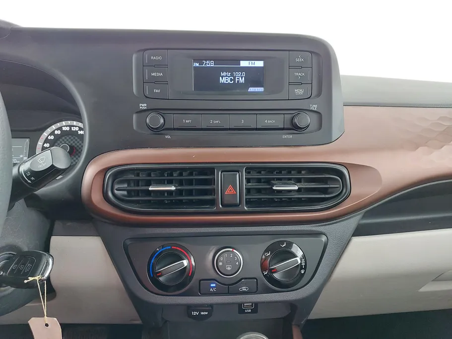 هيونداي Grand i10 فلييت 2023 