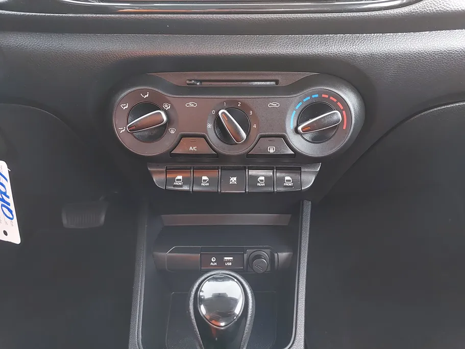 2024 Kia Pegas GL 