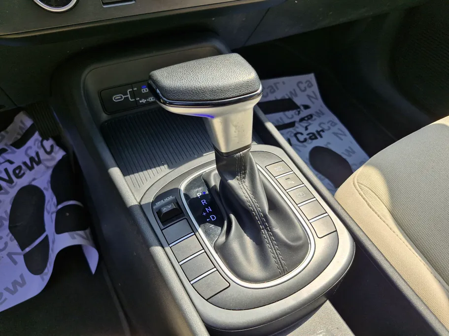 2024 Hyundai Kona Fleet 