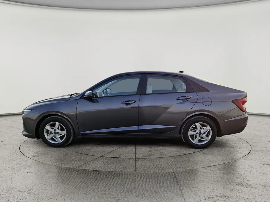 2024 Hyundai Accent Fleet 