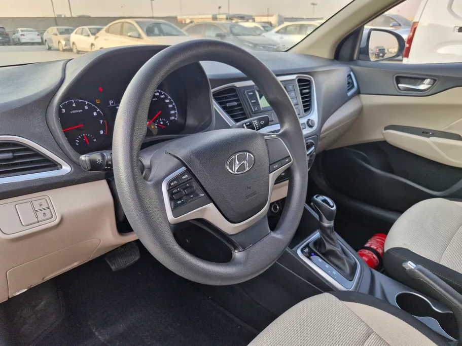 2023 Hyundai Accent Smart 