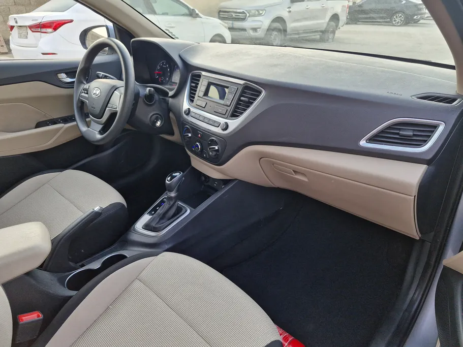 2023 Hyundai Accent Smart 