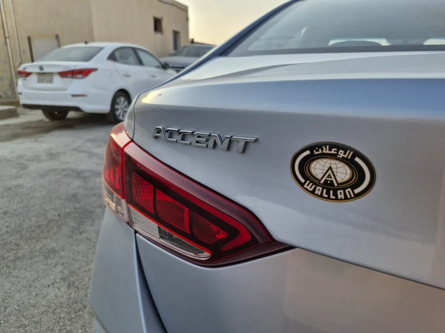 2023 Hyundai Accent Smart 