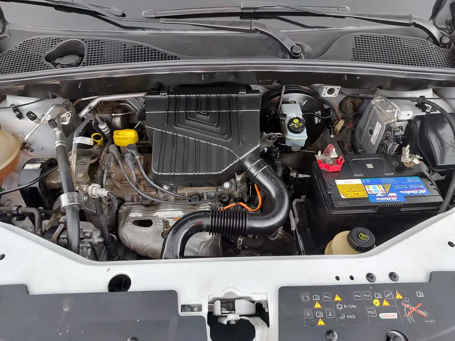 2021 Renault Docker Van بضاعة 