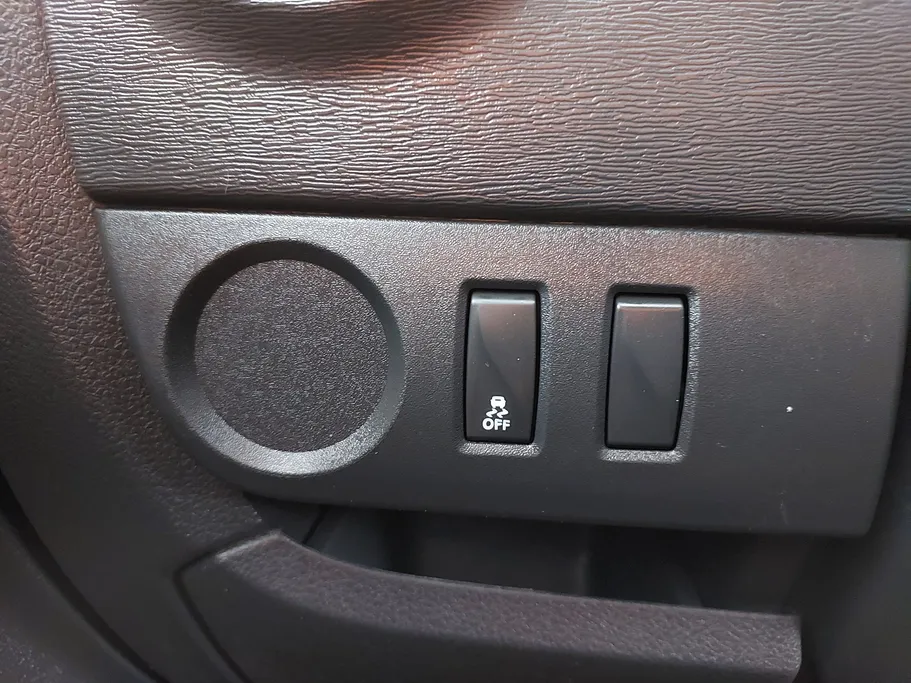 2021 Renault Docker Van بضاعة 