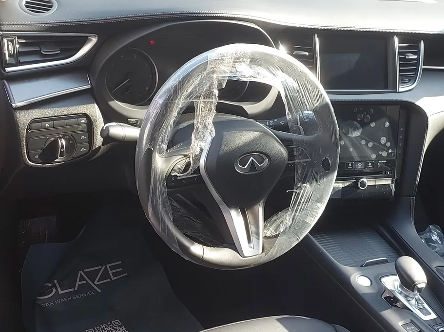 انفنتي QX50 لوكس 2022 