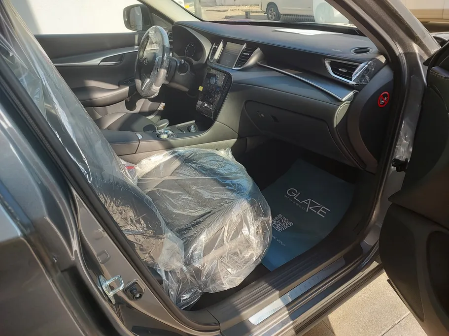 انفنتي QX50 لوكس 2022 