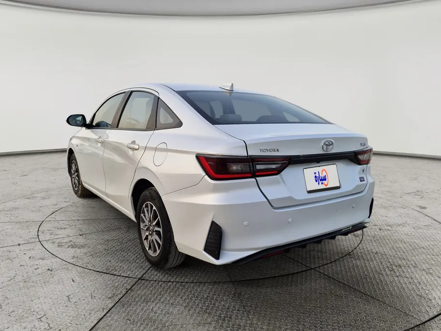 تويوتا يارس Y 2023 