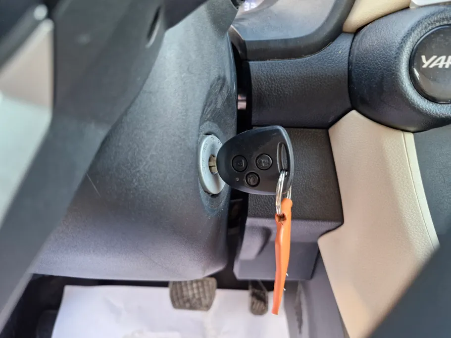 تويوتا يارس Y 2023 