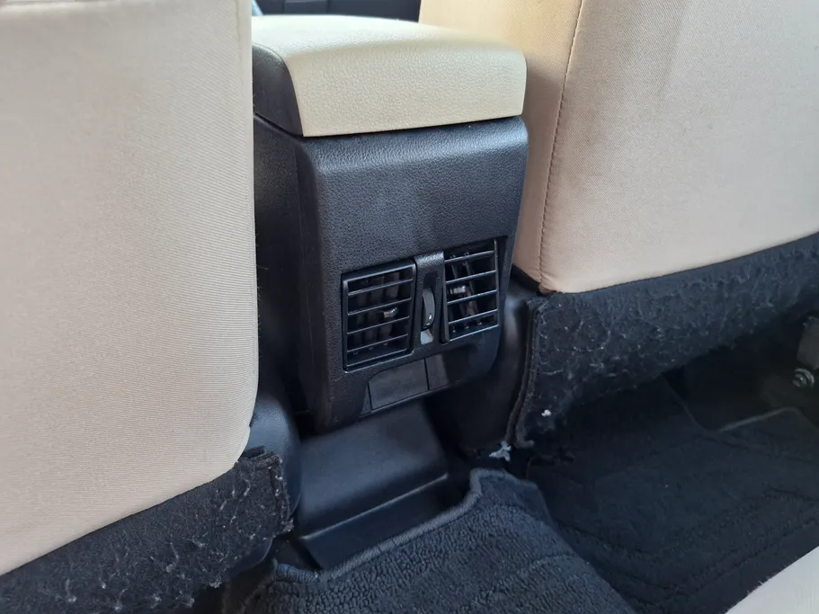 تويوتا يارس Y 2023 