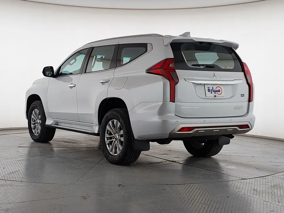 ميتسوبيشي  مونتيرو سبورت GLS-ML 2021 