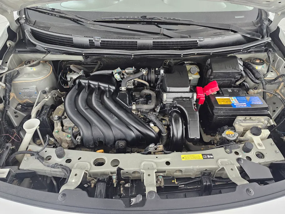 2020 Nissan Sunny SV 