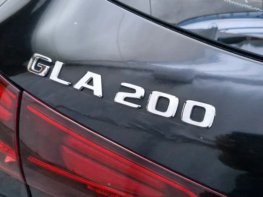 مرسيدس GLA 200 2025 