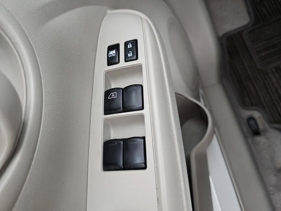 2022 Nissan Sunny SV Comfort 
