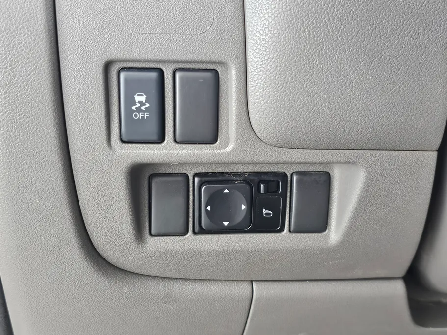 2022 Nissan Sunny SV Comfort 