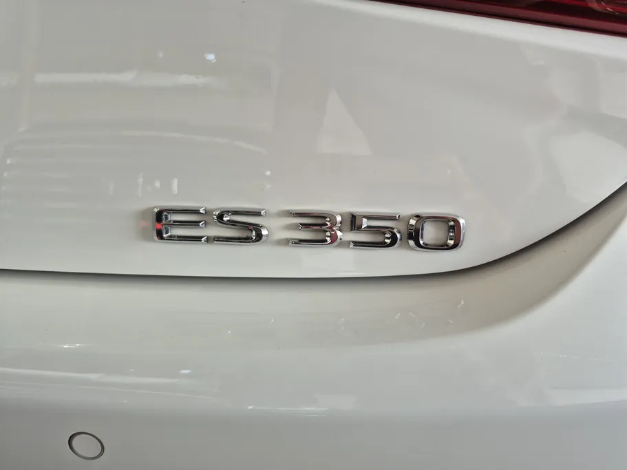 لكزس ES 350 2022 