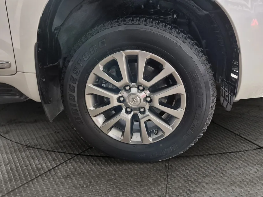 تويوتا برادو TXL 2020 