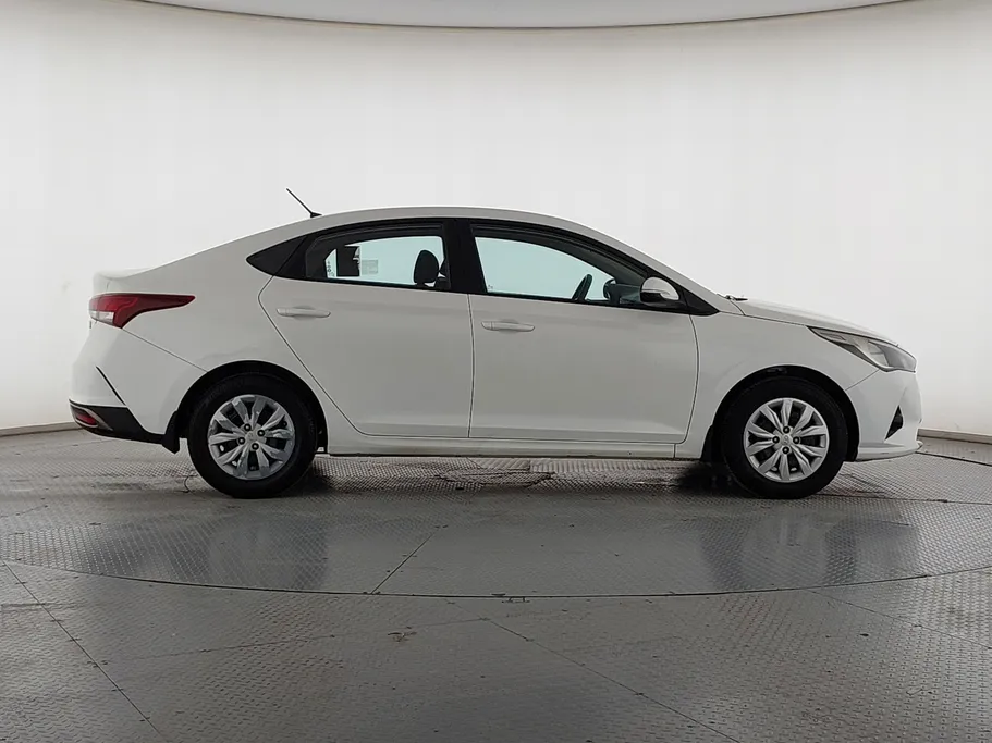 2023 Hyundai Accent Smart 