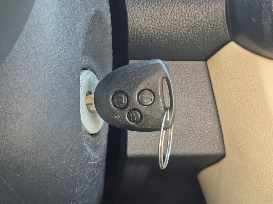 2024 Toyota Yaris  Y 