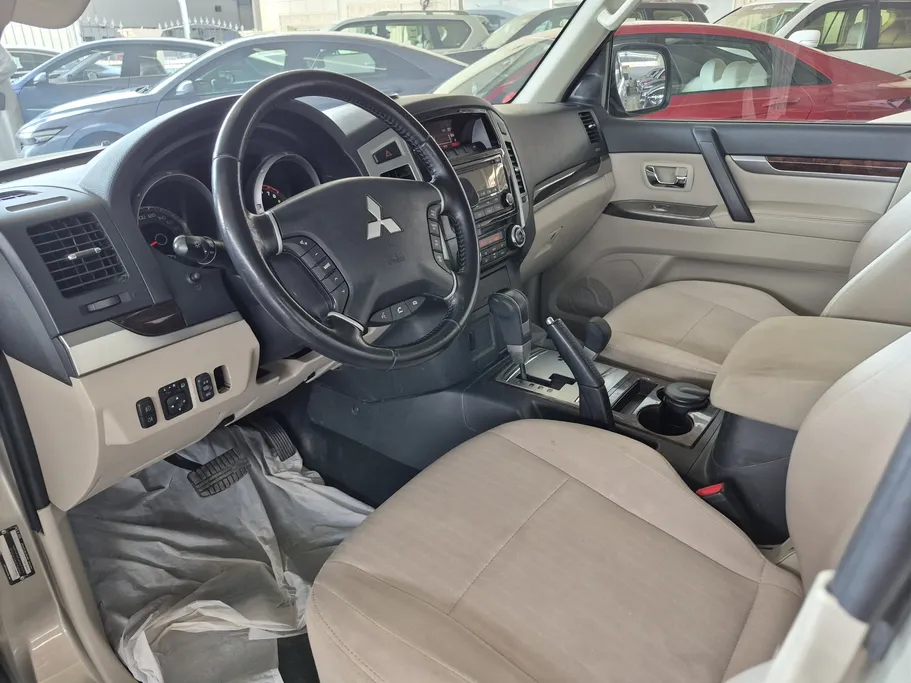 ميتسوبيشي باجيرو GLS 5Doors 2020 
