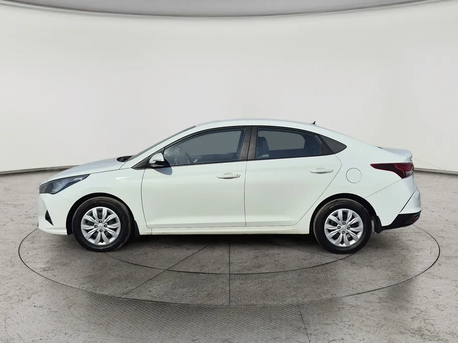 هيونداي اكسنت سمارت 2023 