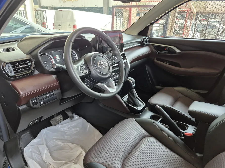2024 Toyota Urban Cruiser GLX 