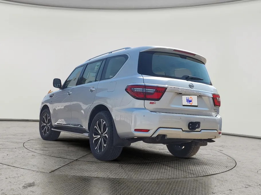 2023 Nissan Patrol Titanium 