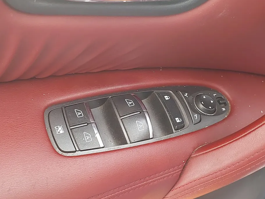 2023 Nissan Patrol Titanium 