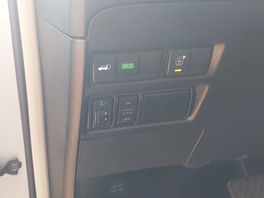 2023 Nissan Patrol Titanium 