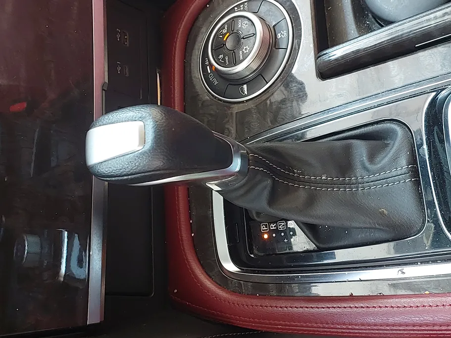 2023 Nissan Patrol Titanium 