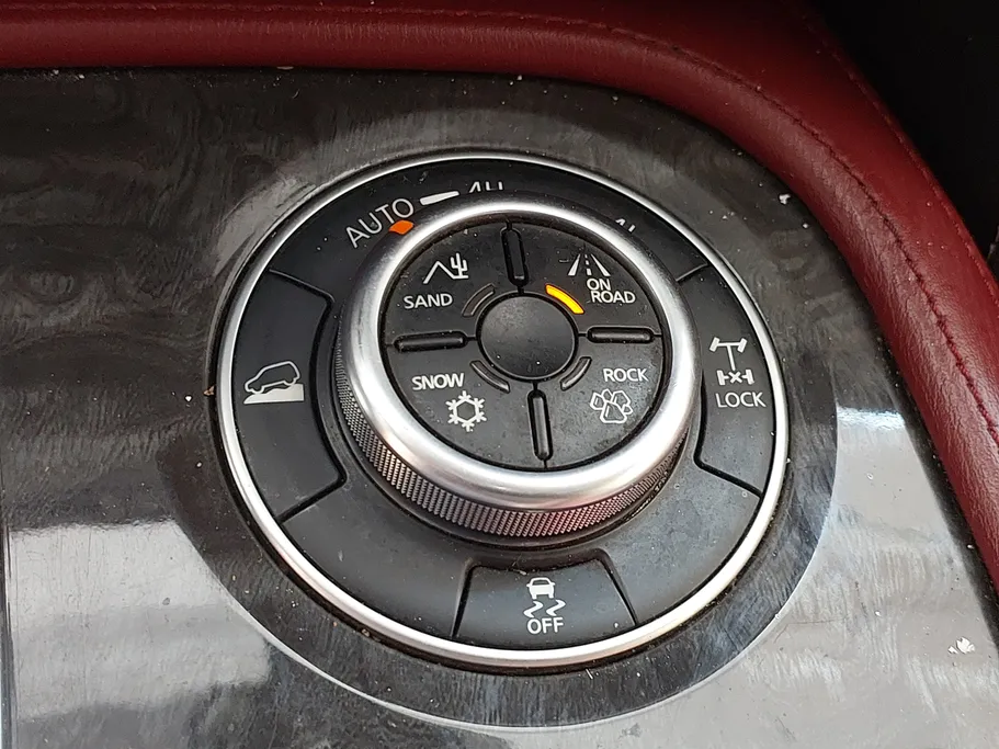 2023 Nissan Patrol Titanium 