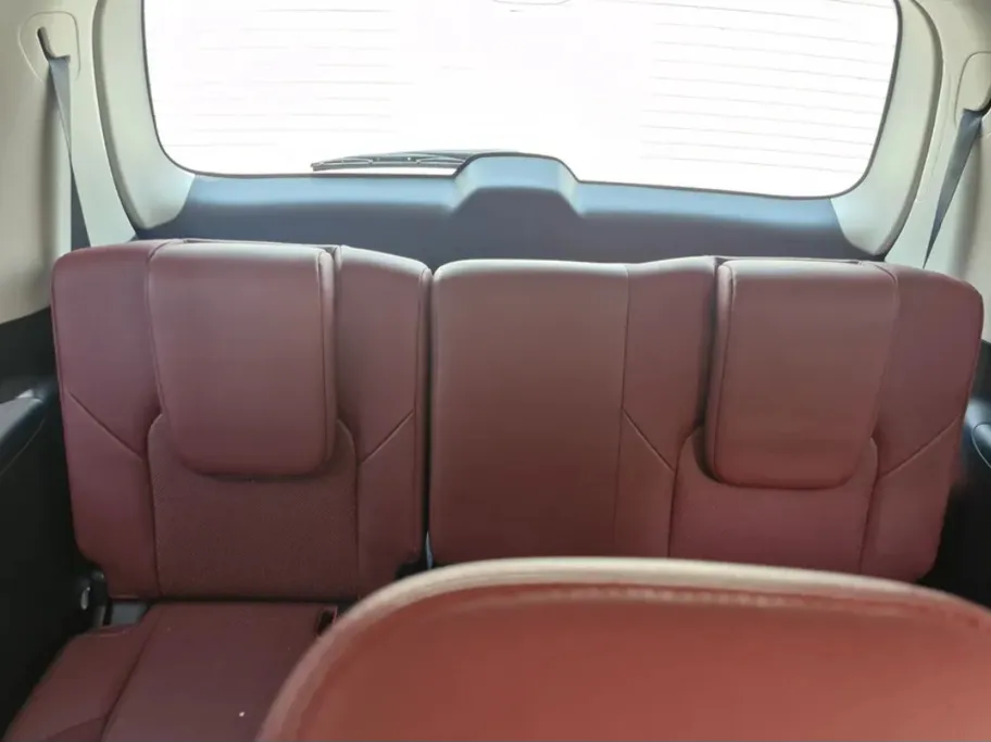 2023 Nissan Patrol Titanium 