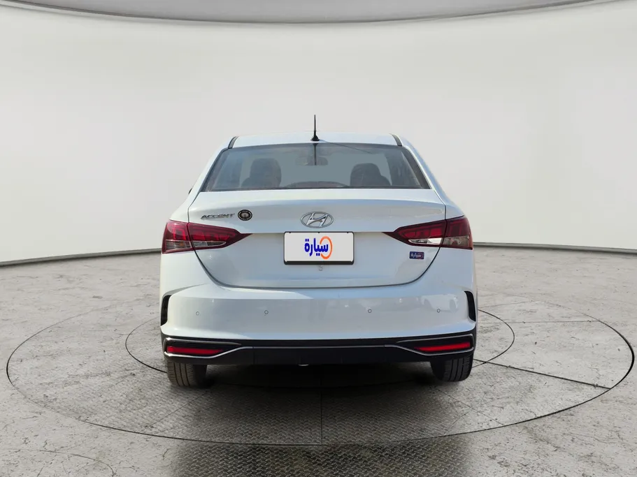 هيونداي اكسنت سمارت 2023 