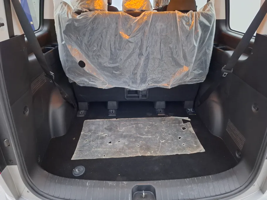 2025 Hyundai Staria Van 