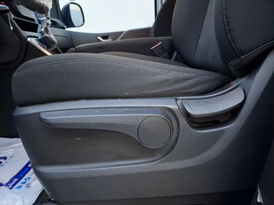 2025 Hyundai Staria Van 