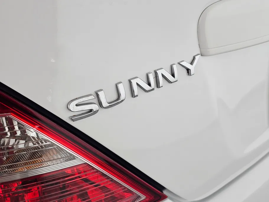 2023 Nissan Sunny SV Comfort 