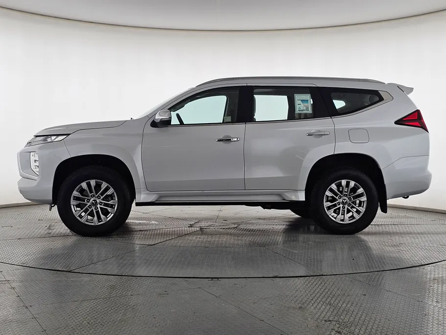 ميتسوبيشي  مونتيرو سبورت GLS-ML 2021 