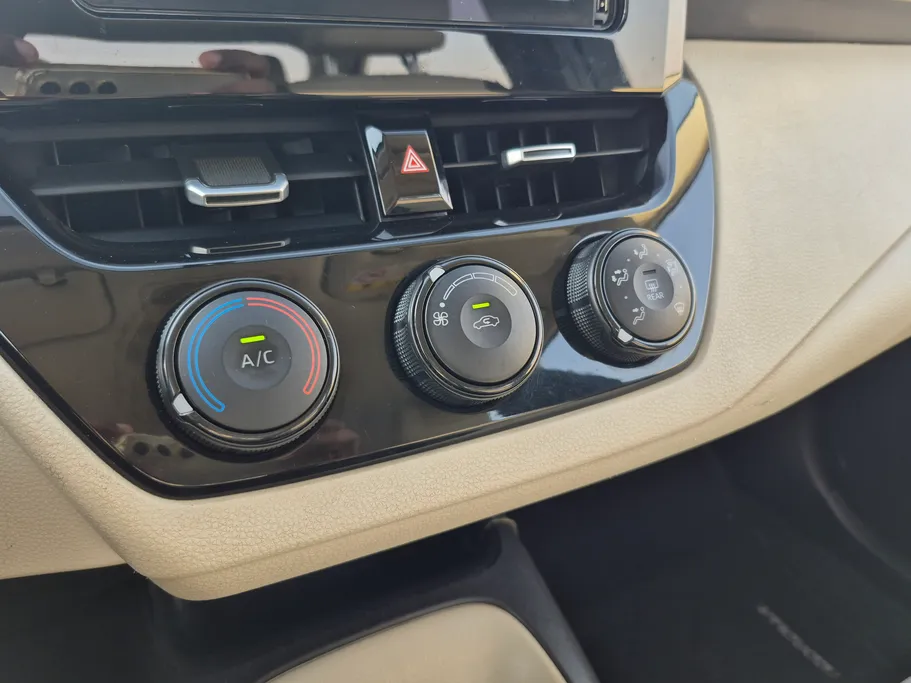 2024 Toyota Corolla XLI 