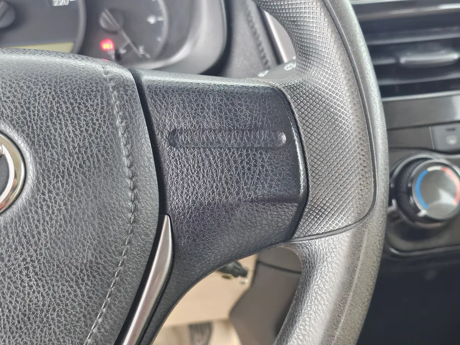 2022 Toyota Yaris  Y 