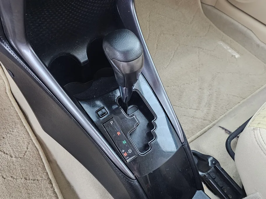 2022 Toyota Yaris  Y 