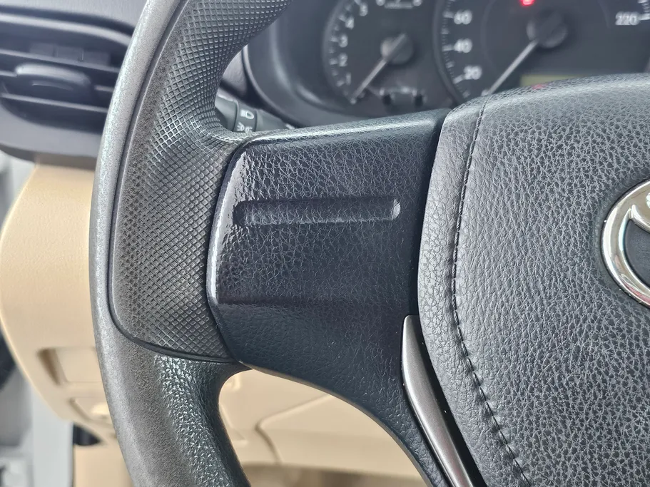 2022 Toyota Yaris  Y 