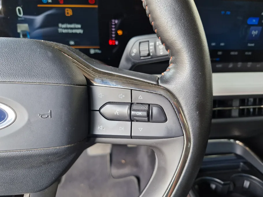 2023 Ford Taurus Titanium 