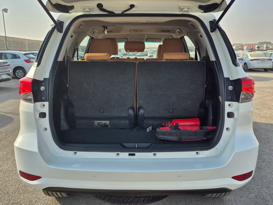 2021 Toyota Fortuner GX2 4x4 
