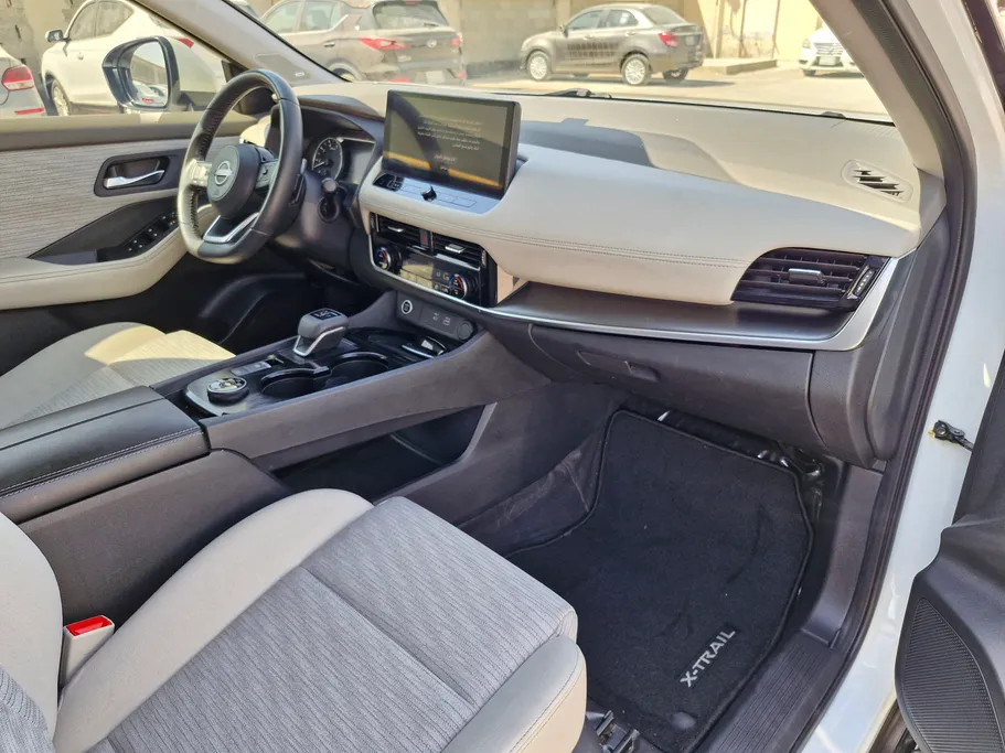 نيسان أكس تريل SV Plus 2023 