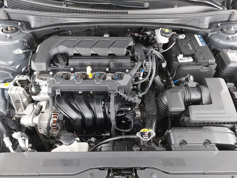 2023 Hyundai Elantra Smart 