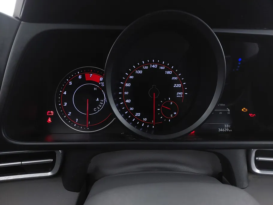 2023 Hyundai Elantra Smart 