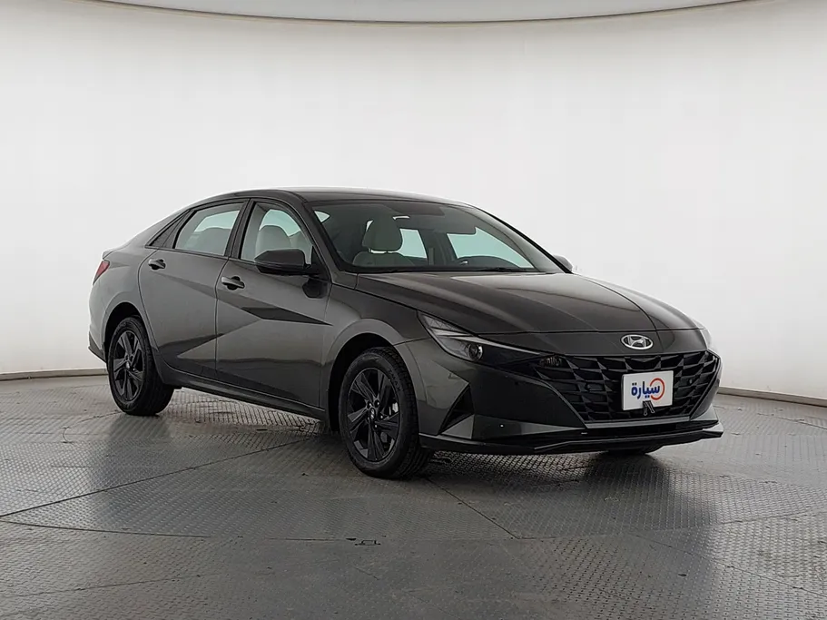 2023 Hyundai Elantra Smart 