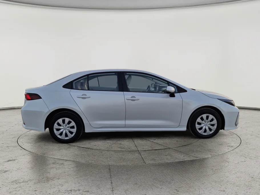 تويوتا كورولا XLI 2023 