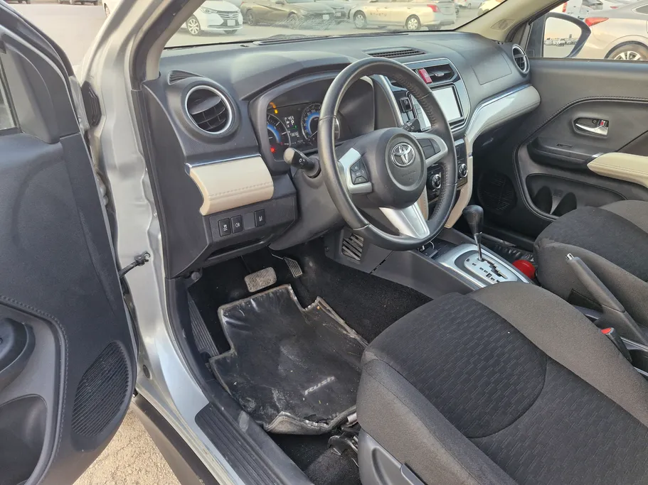 2023 Toyota Rush GL