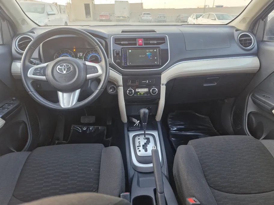 2023 Toyota Rush GL
